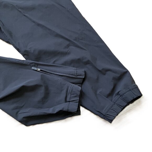 Lululemon Adapted State Black High-Rise Jogger Crop Pants Women's Size 12 - Picture 2 of 7